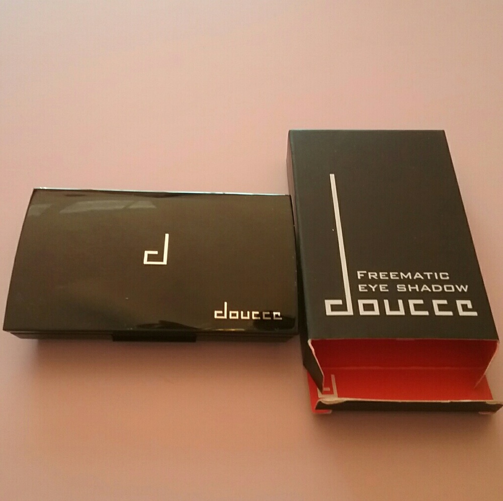 Doucce Freematic Eyeshadow